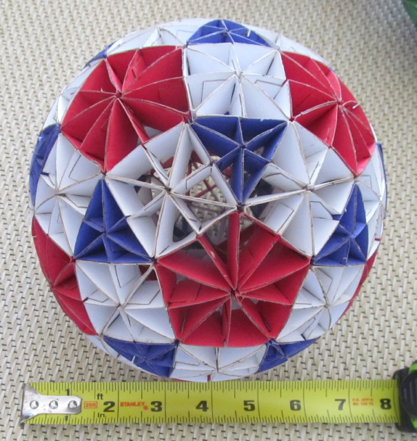 showscalesnubdodecahedron.jpg